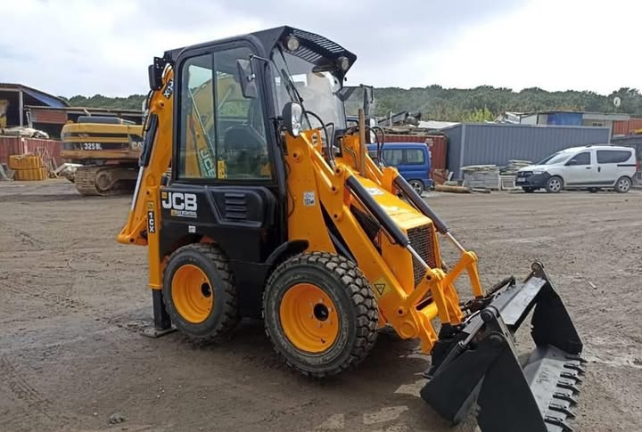 JCB 1CX 