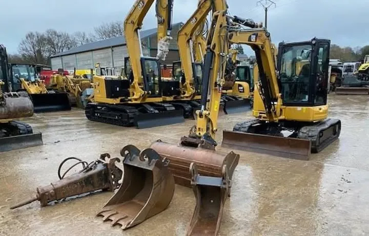 CATERPILLAR 305 E CR